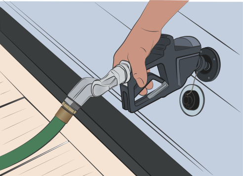 Boquilla de combustible recargando el tanque del bote